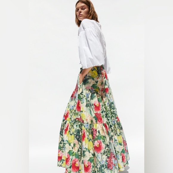Zara Floral Print Ruffled Skirt Size S-M - Picture 6 of 15